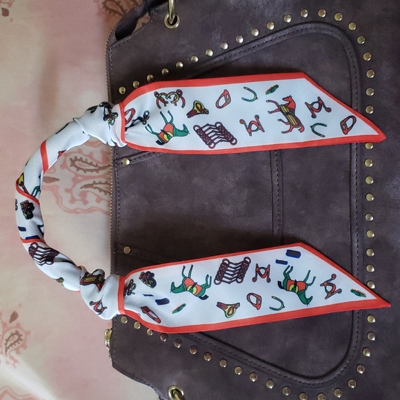 * Cowgirl Skinny Scarf Horse Equestrian English Saddle Horse Purse Ribbon Pony - Picture 4 of 8